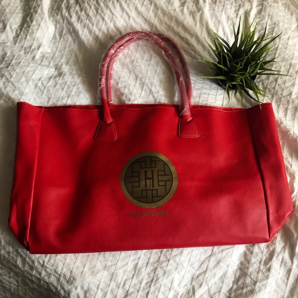 Haiying Snider Large Tote Bag